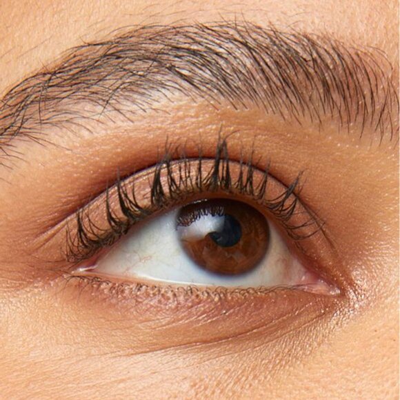 fmg Love at 1st Lash Waterproof Mascara - Picture 3 of 5